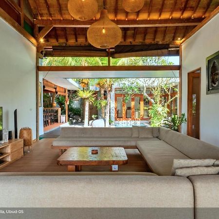 Jixiang Hotel Ubud Exterior foto